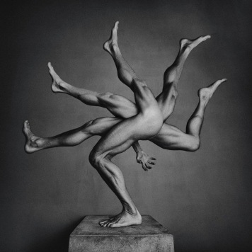 Impossible Human Sculptures - by Jorg Heidenberger - be artist be art magazine